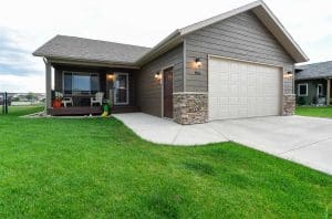 20190312153143_gallatin ave-front